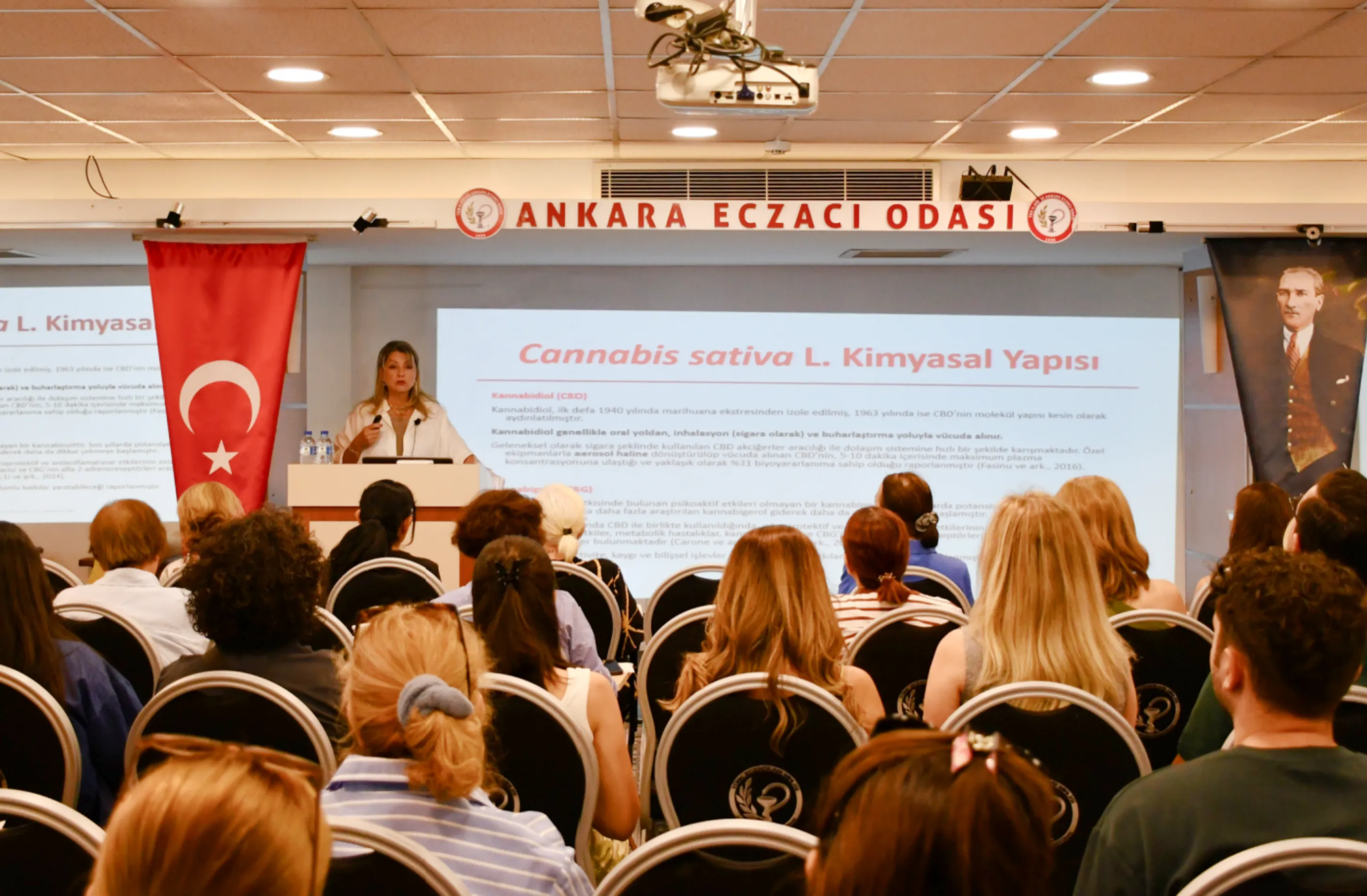 Tıbbi Kenevir İçeren Ürünlerin Tedavi Potansiyeli ve Olası Sorunlar Eğitimi Düzenlendi