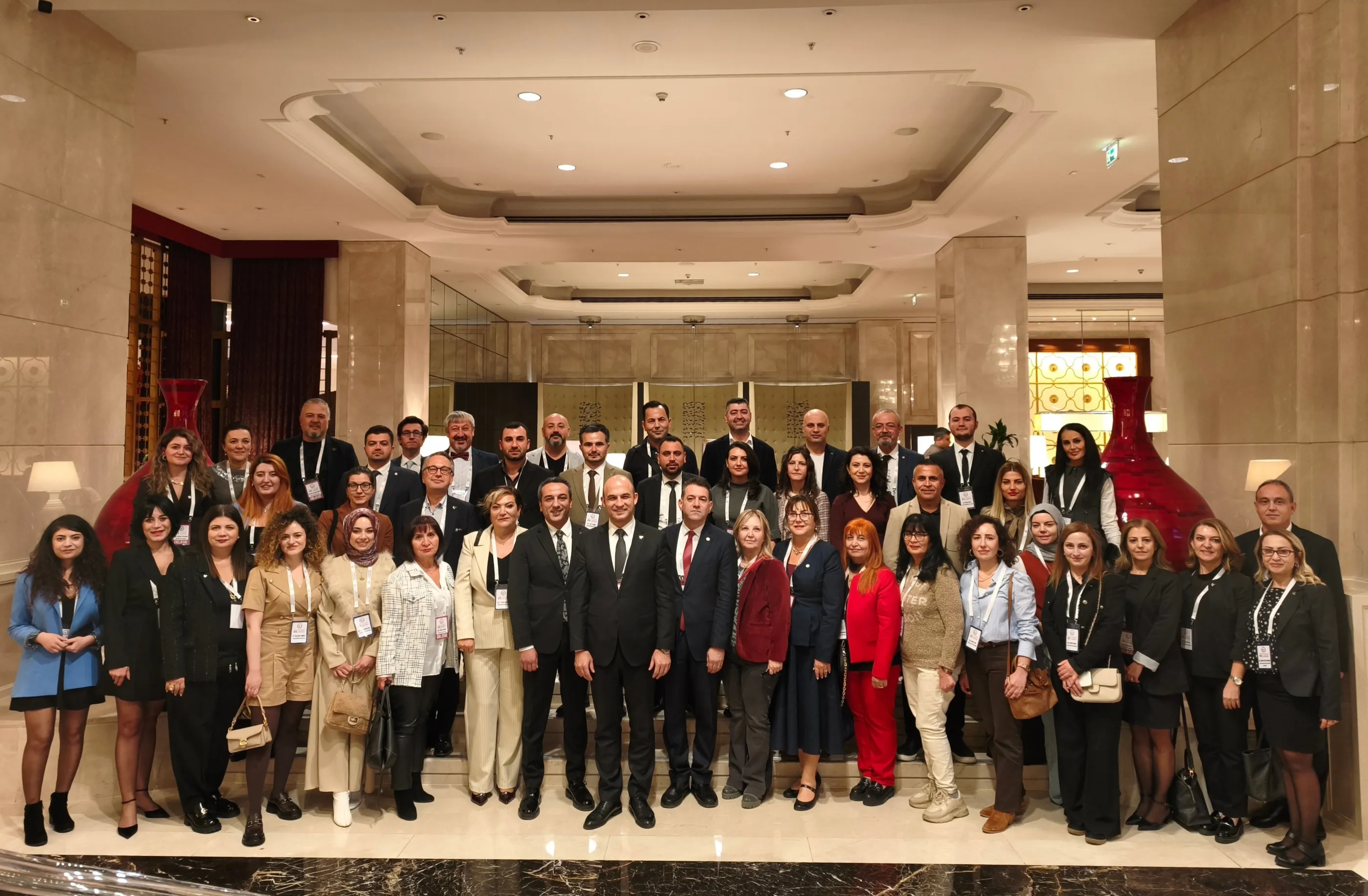 Türk Eczacıları Birliği 45. Olağan Büyük Kongresi Düzenlendi