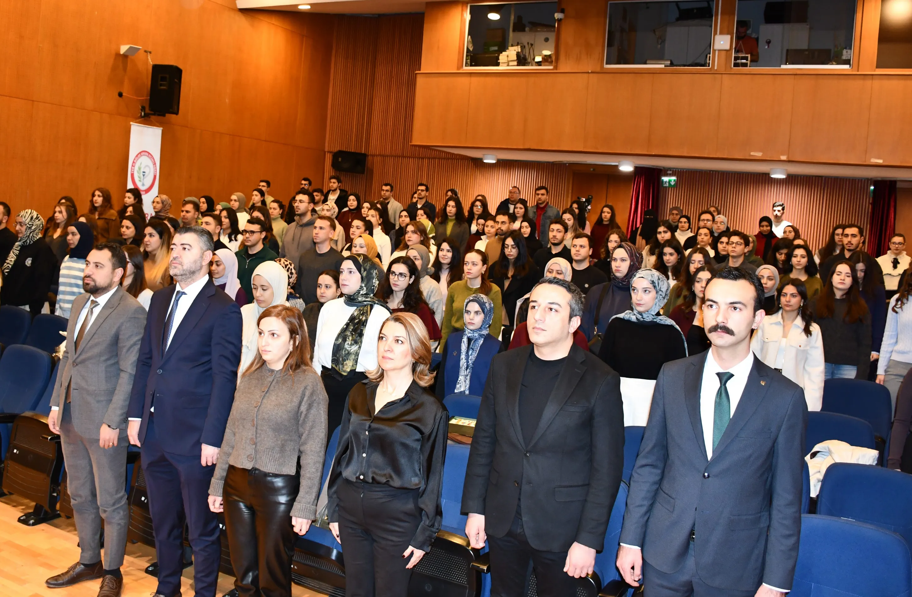 Eczane Staj Eğitimi Düzenlendi