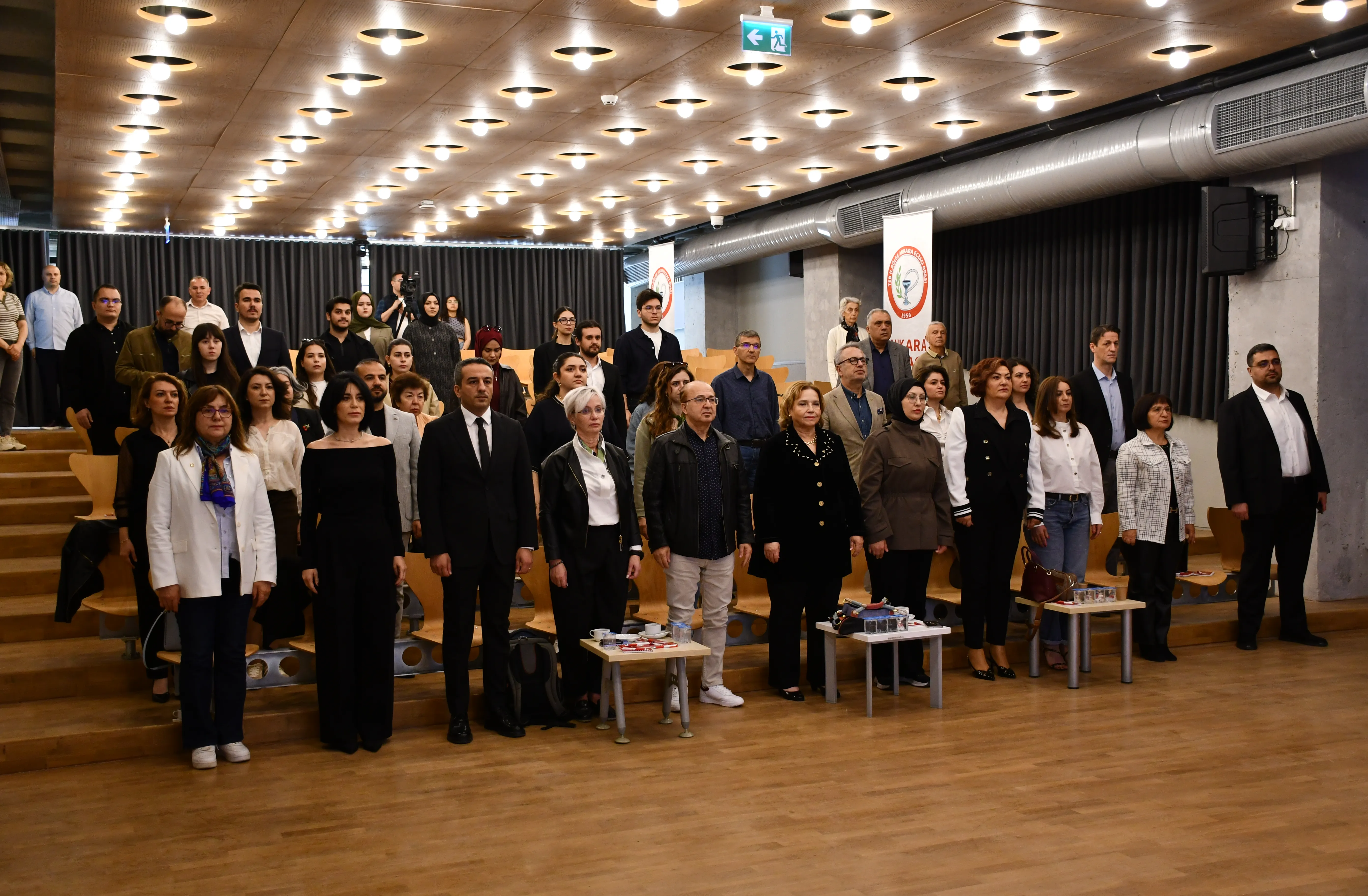 Afet ve Acil Durumlarda İlaç ve Sağlık Hizmetleri Sempozyumu Gerçekleştirildi
