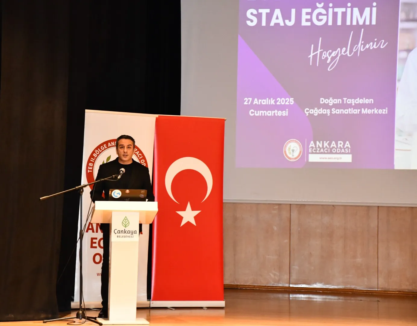 Eczane Staj Eğitimi Düzenlendi