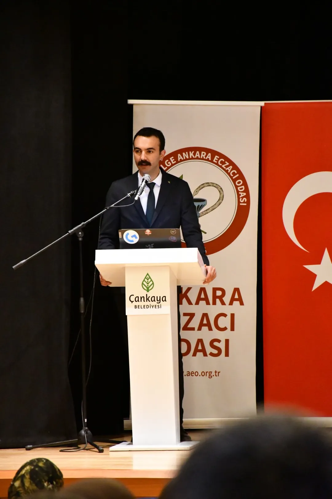 Eczane Staj Eğitimi Düzenlendi