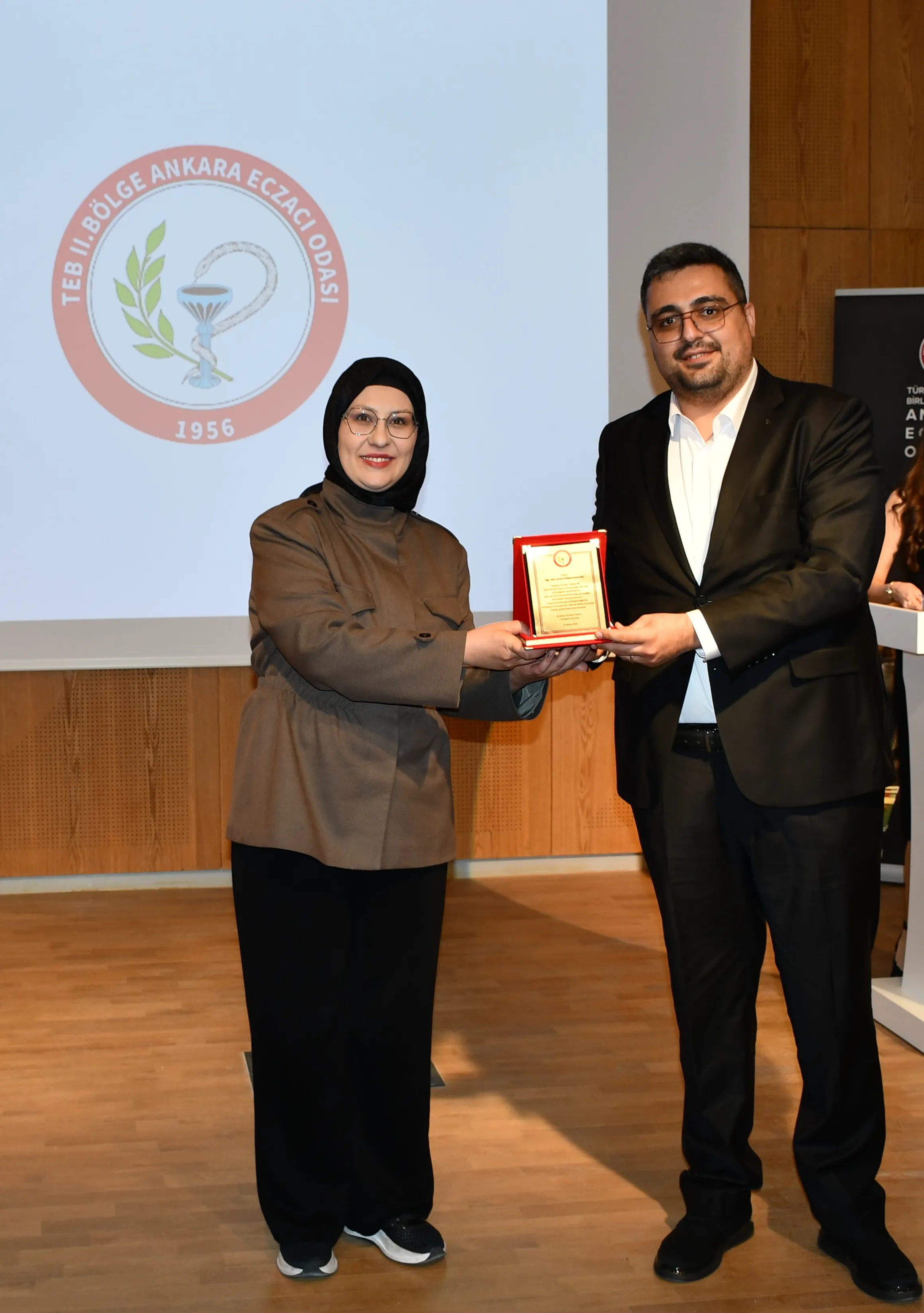 Afet ve Acil Durumlarda İlaç ve Sağlık Hizmetleri Sempozyumu Gerçekleştirildi