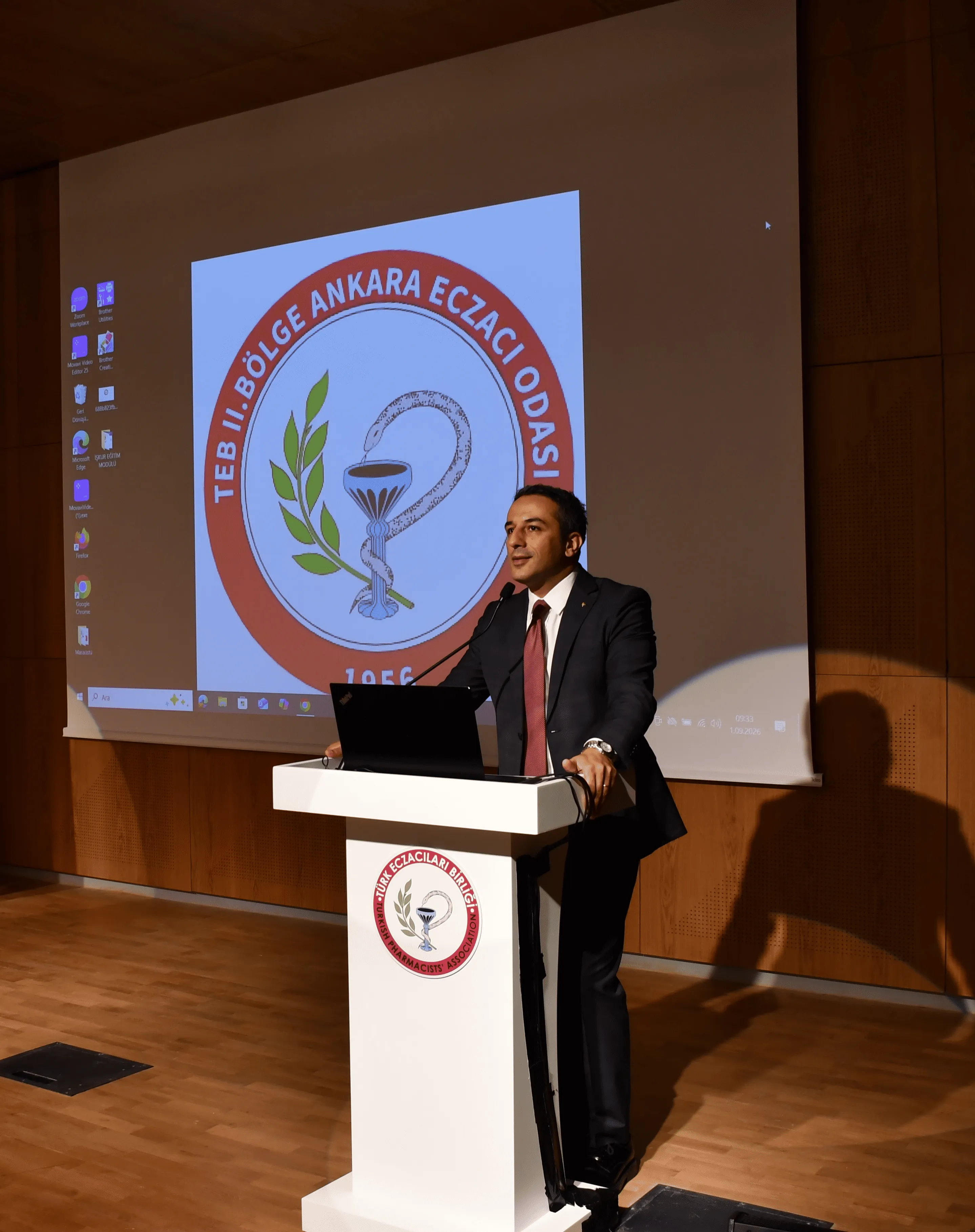 YARDIMCI ECZACI İSTİHDAMINA YÖNELİK İŞKUR DESTEK PROGRAMINDA EĞİTİMLER BAŞLADI