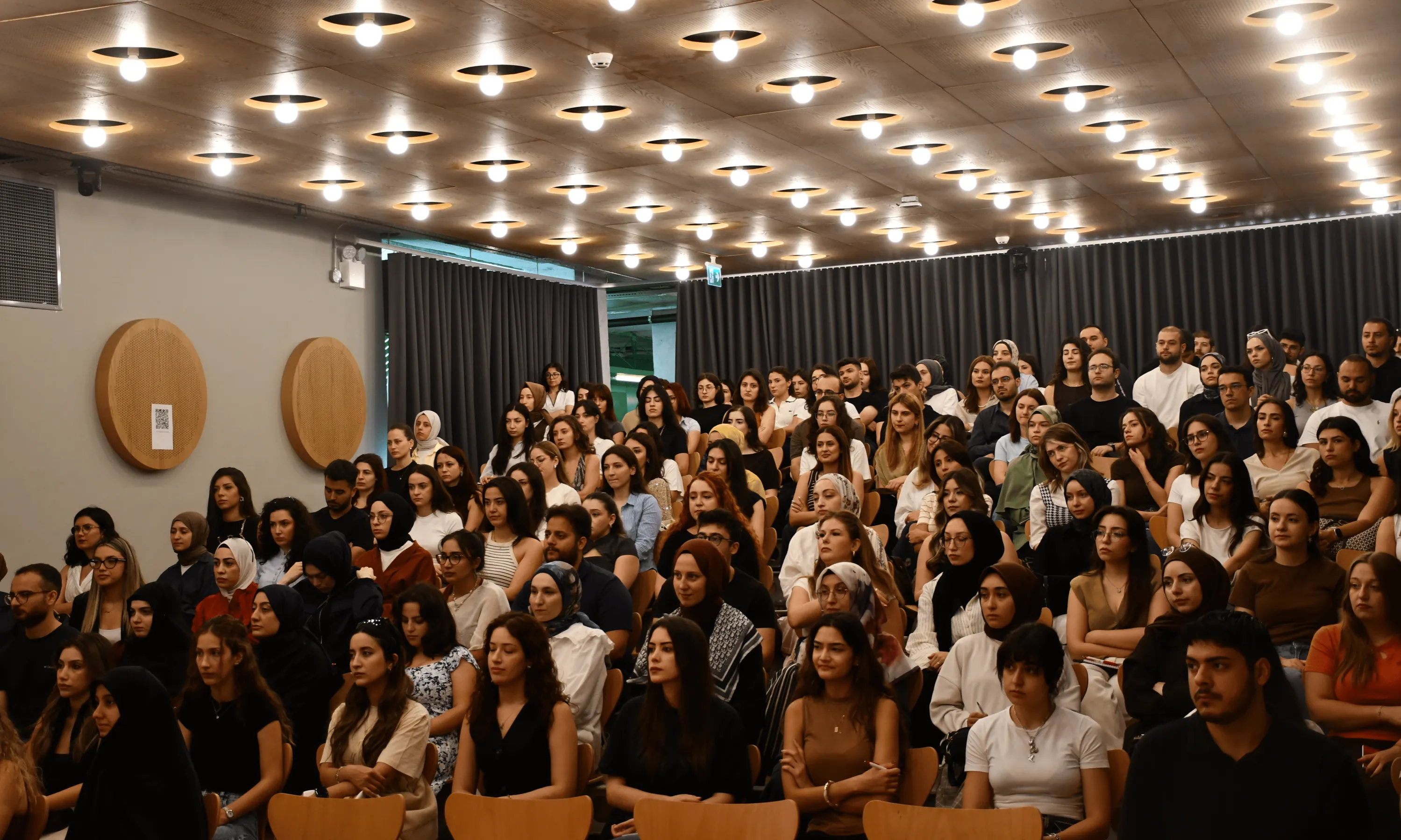 YARDIMCI ECZACI İSTİHDAMINA YÖNELİK İŞKUR DESTEK PROGRAMINDA EĞİTİMLER BAŞLADI
